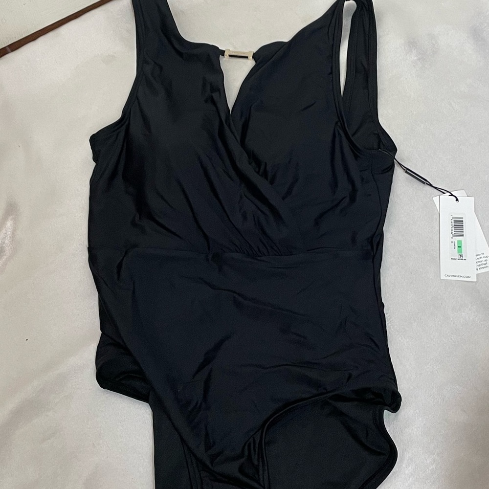 NEW Calvin Klein womens swimsuit black one piece 8